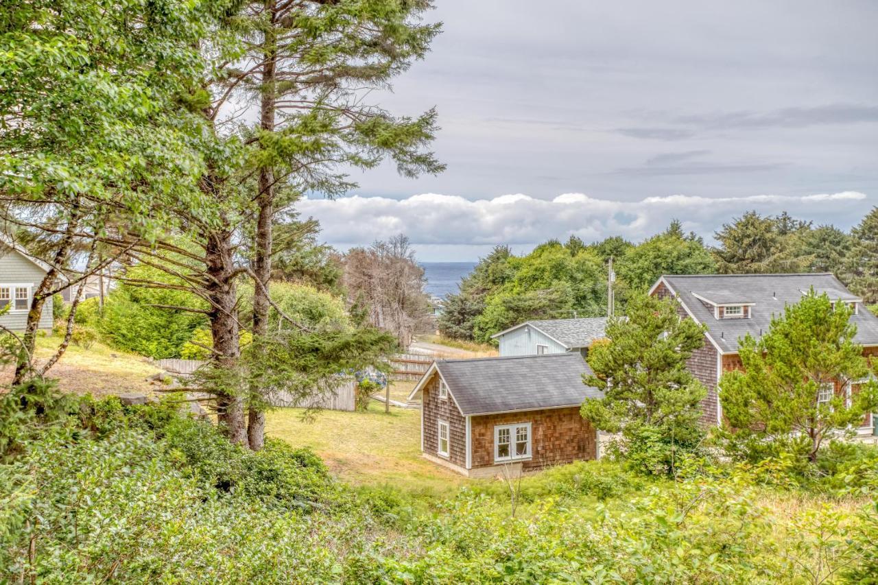 Cascade Cottage Lincoln City Exterior foto